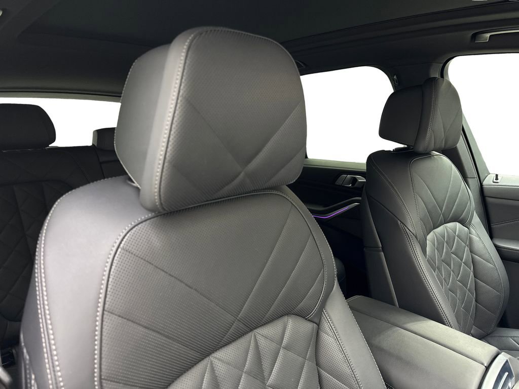 Used 2025 BMW X5 sDrive40i image 46