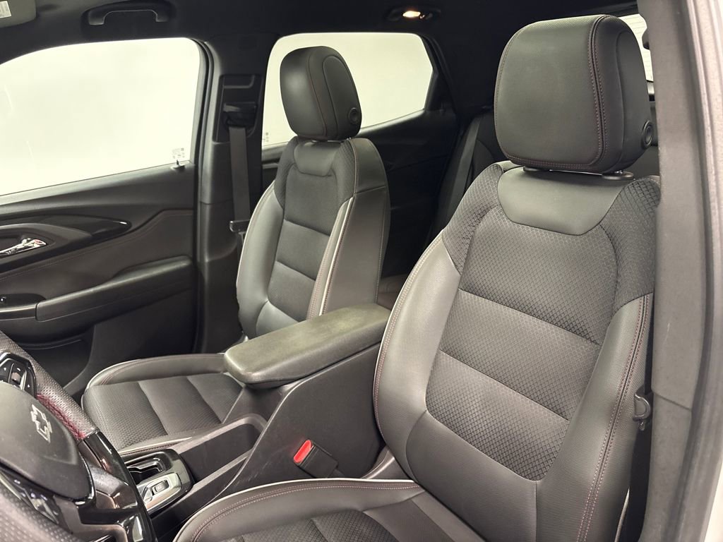 Certified 2022 Chevrolet TrailBlazer RS w/ Sun and Liftgate Package image 23