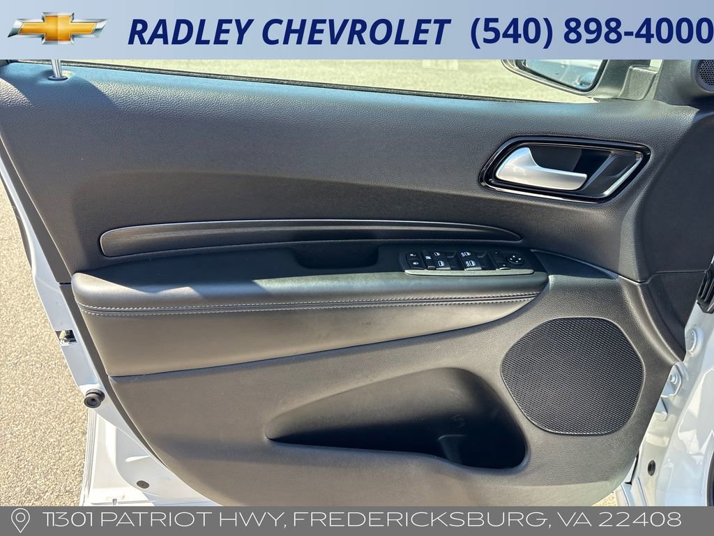 Used 2022 Dodge Durango SXT w/ Anodized Platinum Package AWD/4WD image 5