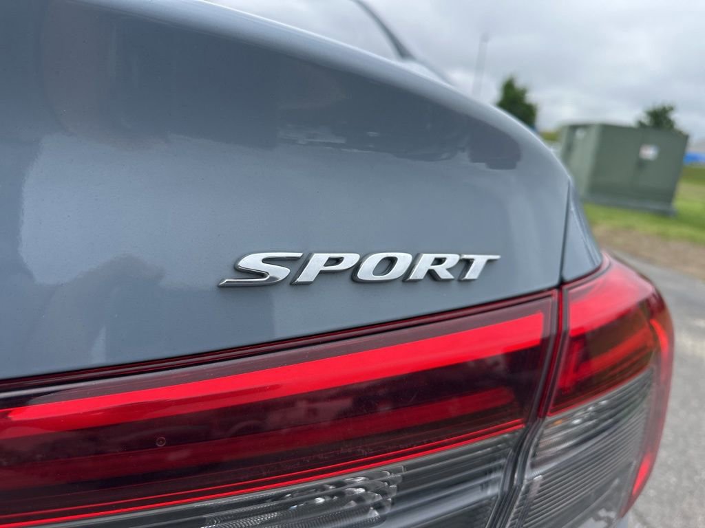 Used 2023 Honda Civic Sport image 4