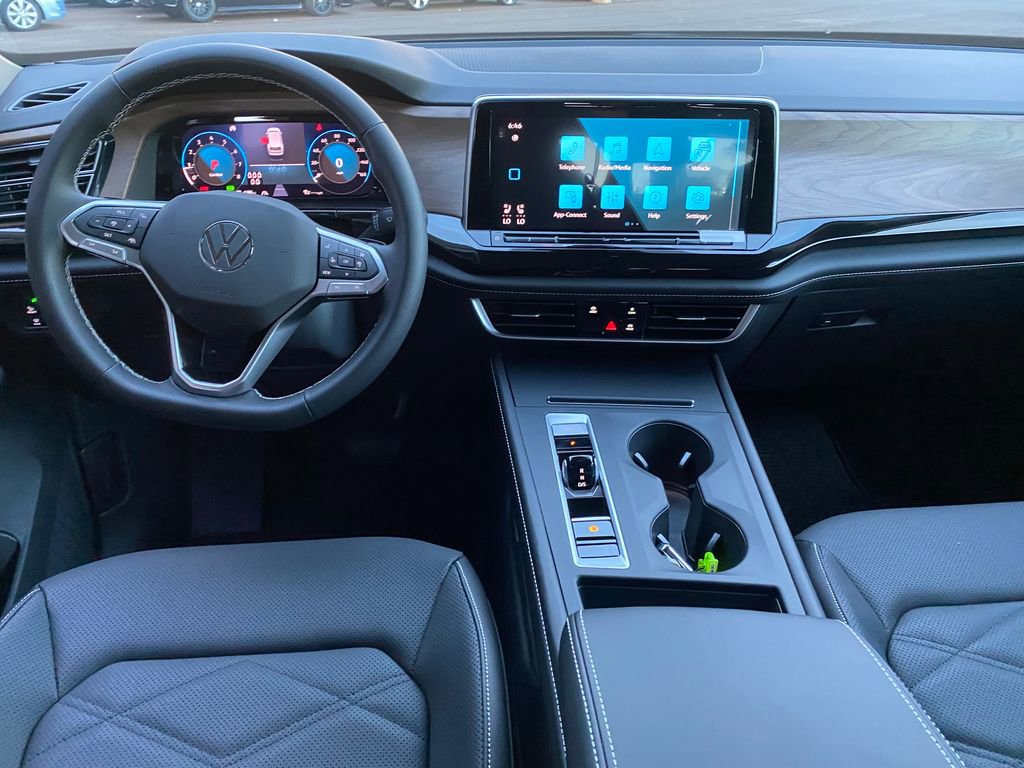 New 2026 Volkswagen Atlas SE image 30