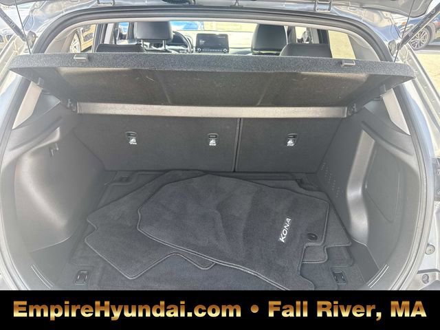 Used 2023 Hyundai Kona Limited image 7