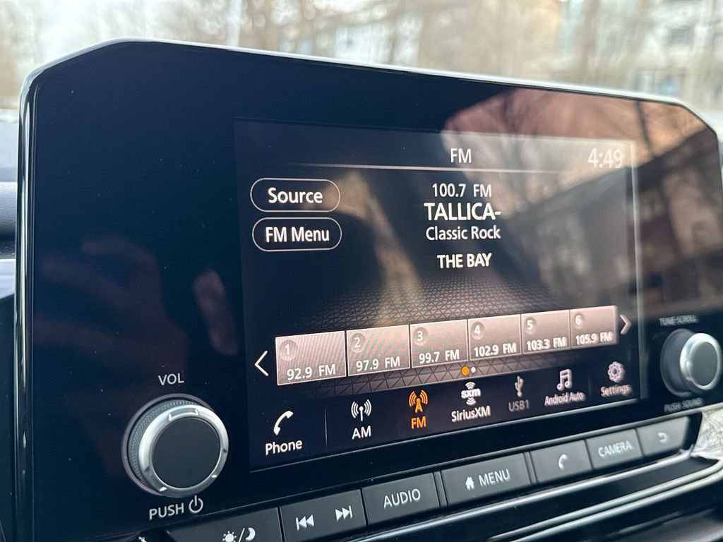 Used 2023 Nissan Pathfinder SV image 12