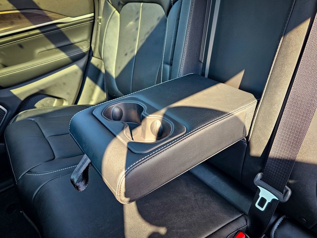 New 2026 Jeep Grand Cherokee Limited image 37