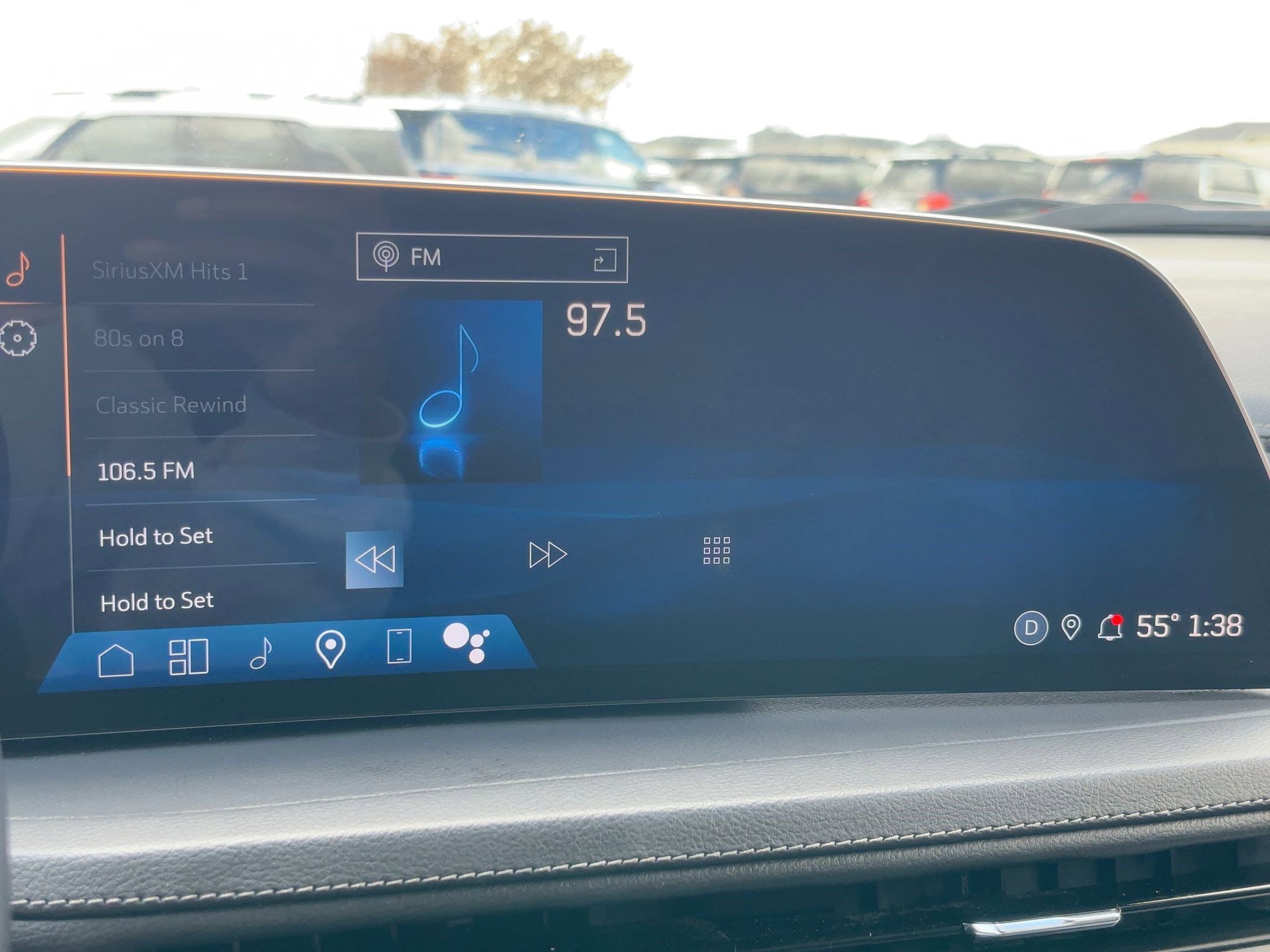 Used 2025 Cadillac XT4 Premium Luxury image 23