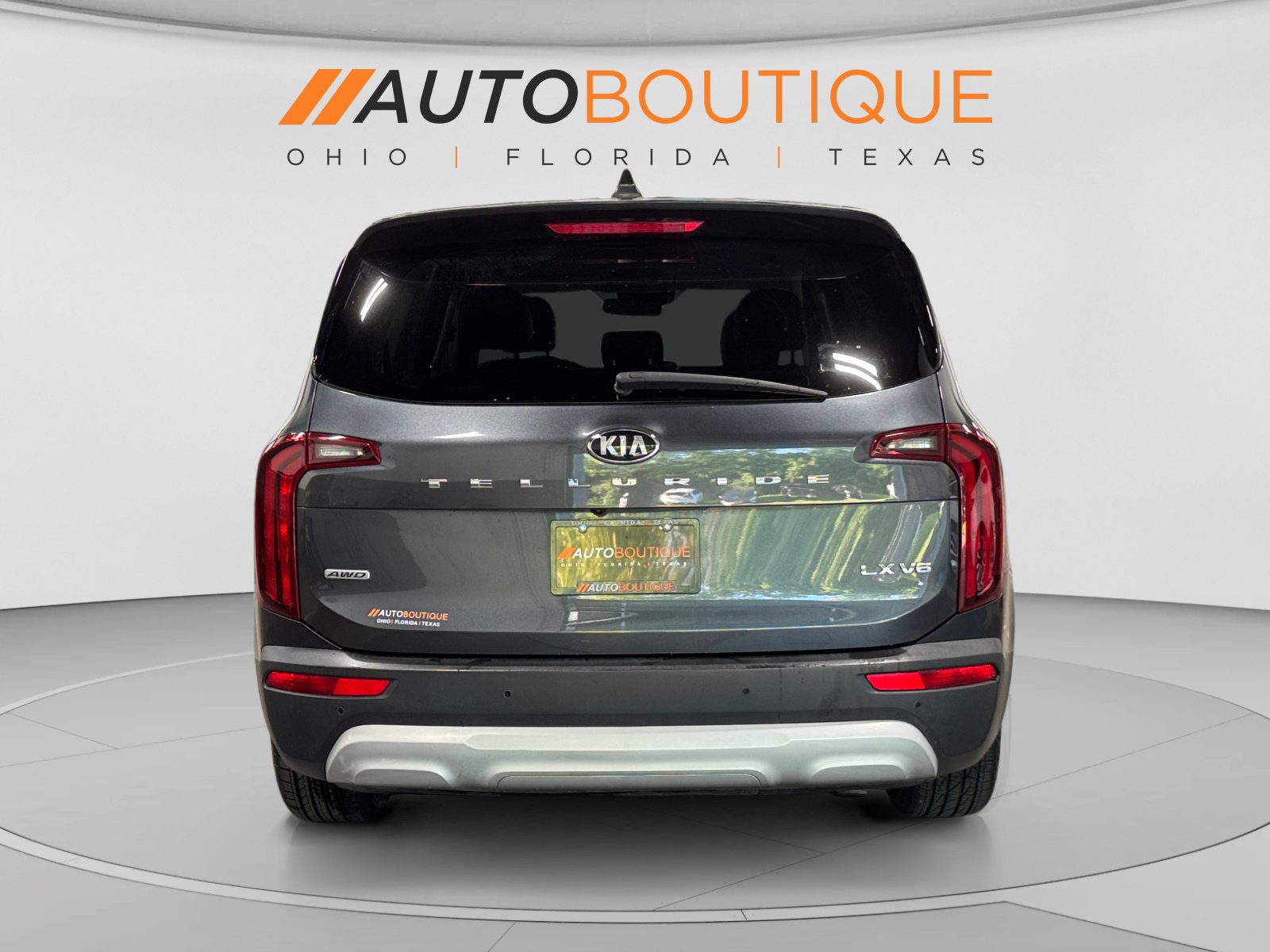 Used 2020 Kia Telluride LX AWD/4WD image 4
