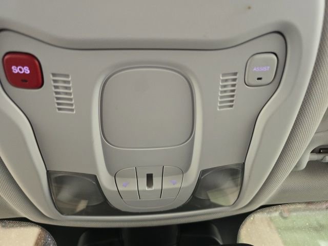 Used 2022 Jeep Renegade Latitude w/ Convenience Group image 18