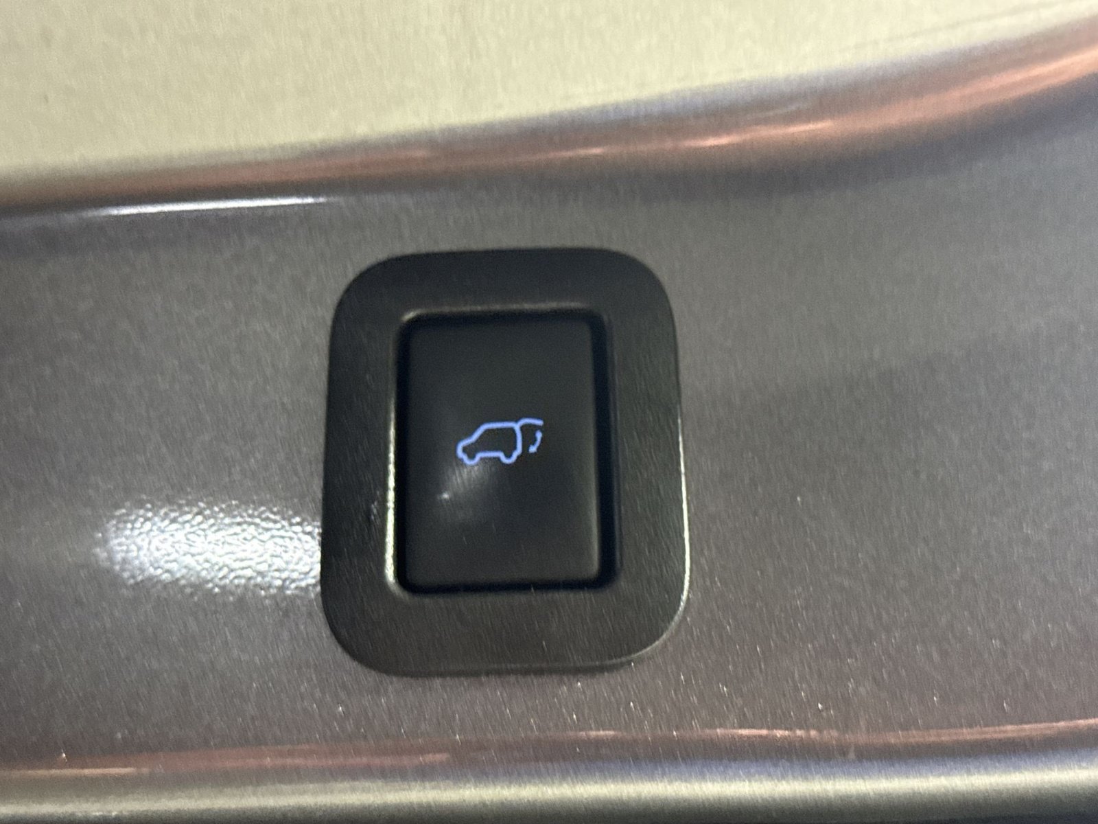 Used 2018 Toyota Highlander XLE AWD/4WD image 40