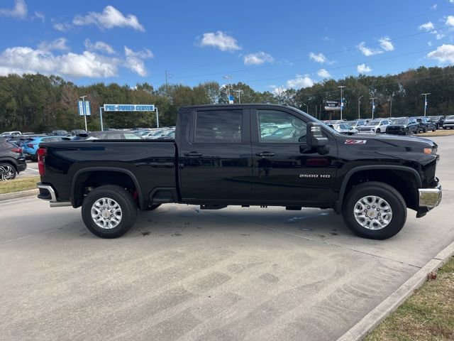 New 2026 Chevrolet Silverado 2500 LT w/ Safety Package AWD/4WD image 12