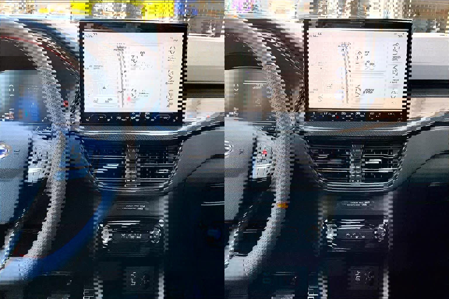 Certified 2023 Ford Escape ST-Line w/ Tech Pack #1 image 7