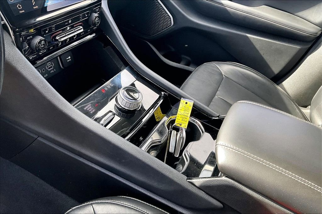 Used 2021 Jeep Grand Cherokee L Limited image 14