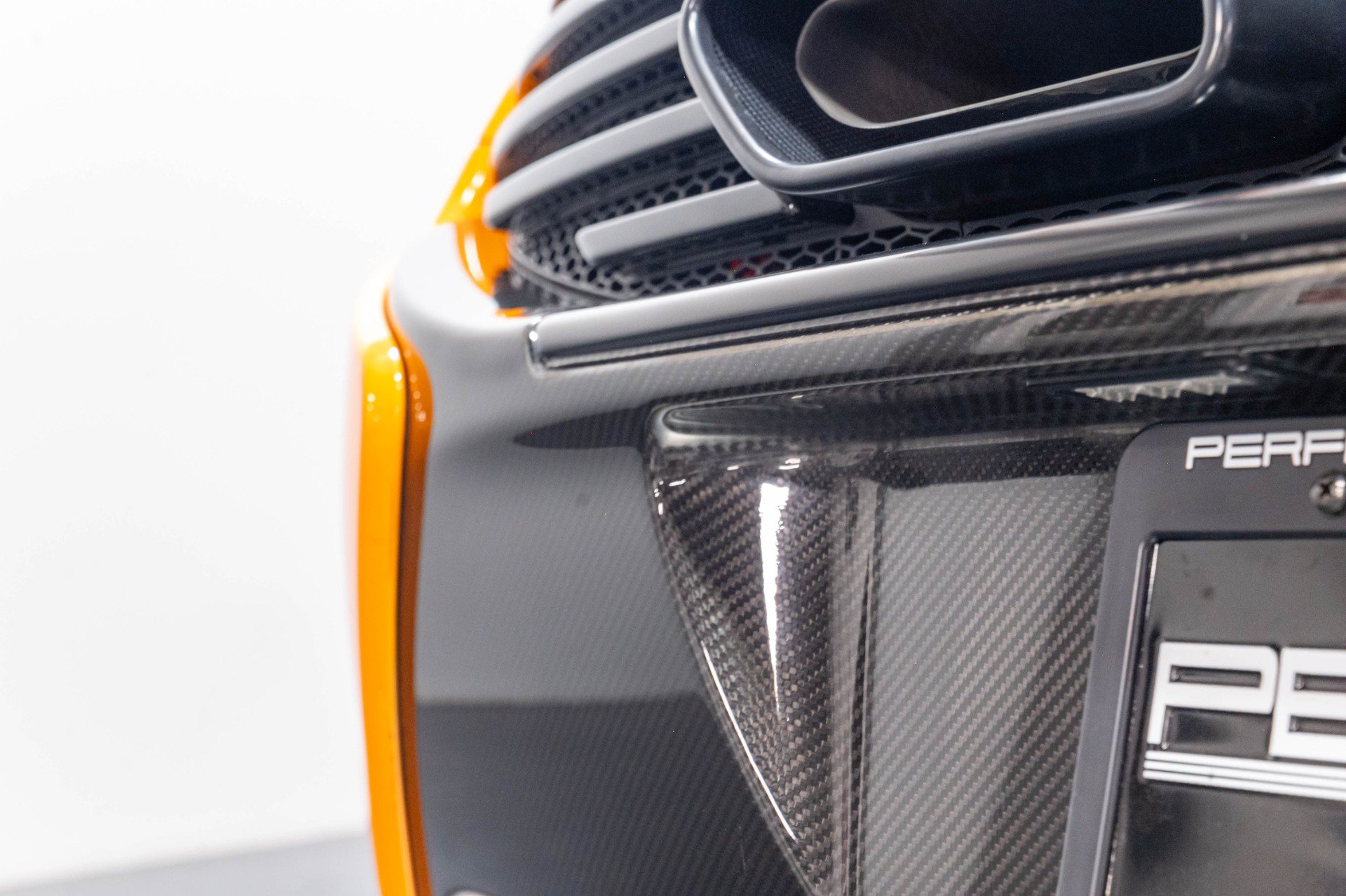 Used 2015 McLaren 650S Spider RWD image 76