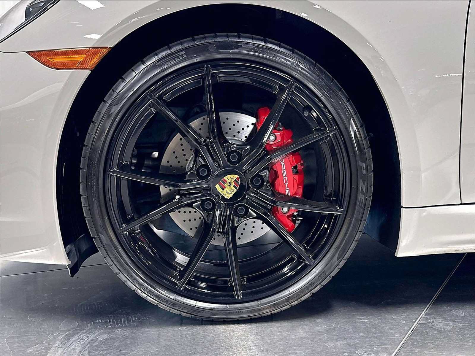 Used 2025 Porsche 718 Boxster S RWD image 14