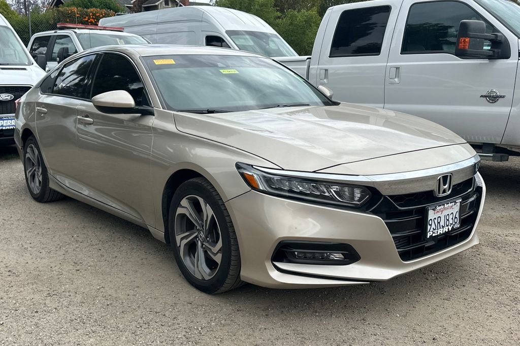 Used 2018 Honda Accord EX image 2