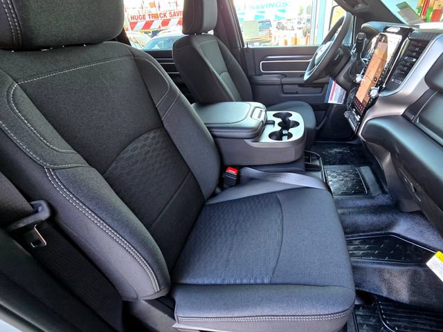 New 2026 RAM 3500 Big Horn AWD/4WD image 24
