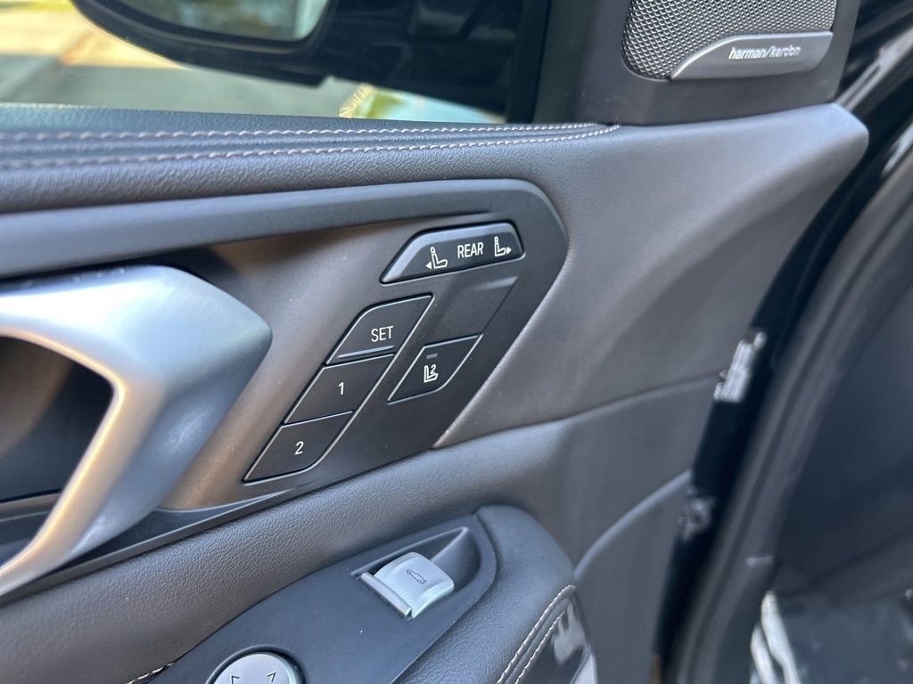 Used 2024 BMW X7 xDrive40i w/ M Sport Package image 57