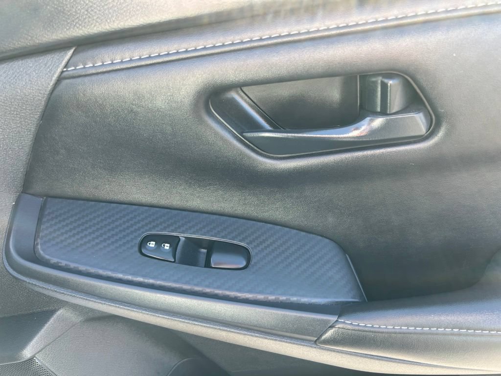 Used 2025 Nissan Sentra S FWD image 39