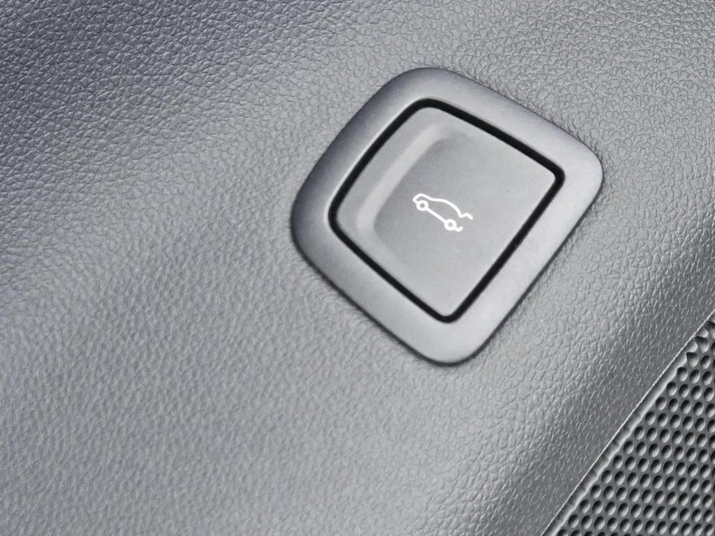 New 2026 Cadillac CT5 Sport w/ Technology Package AWD/4WD image 37