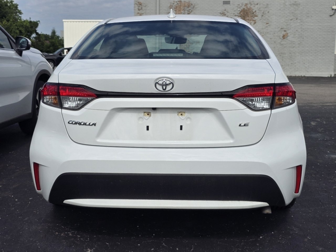 Certified 2022 Toyota Corolla LE FWD image 6