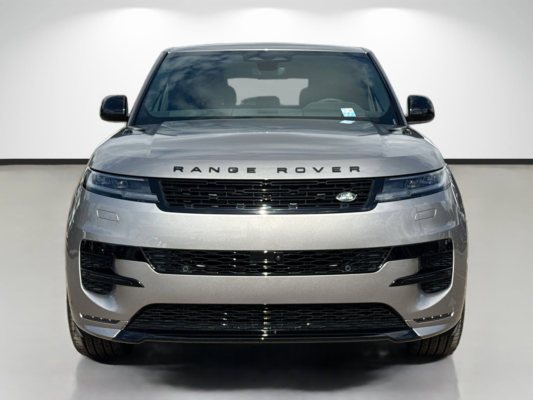 New 2026 Land Rover Range Rover Sport Dynamic SE image 8