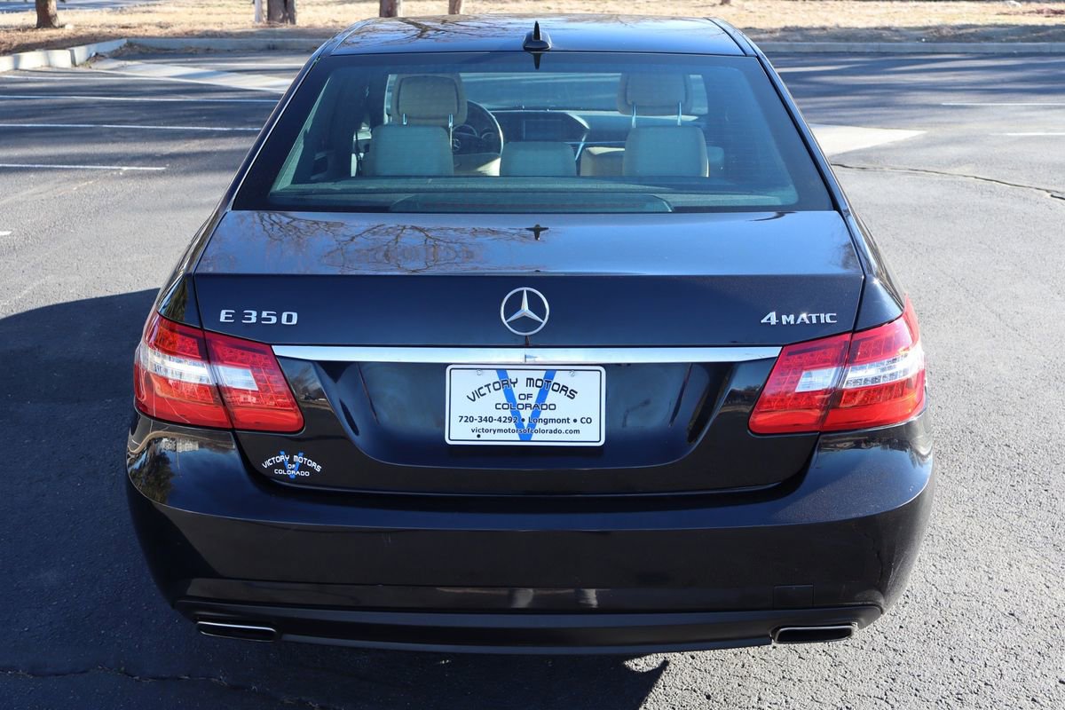 Used 2011 Mercedes-Benz E 350 4MATIC image 6