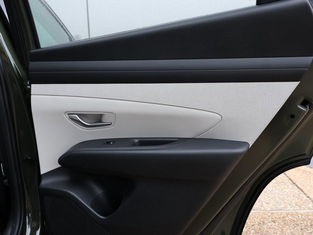 New 2026 Hyundai Tucson SEL image 12