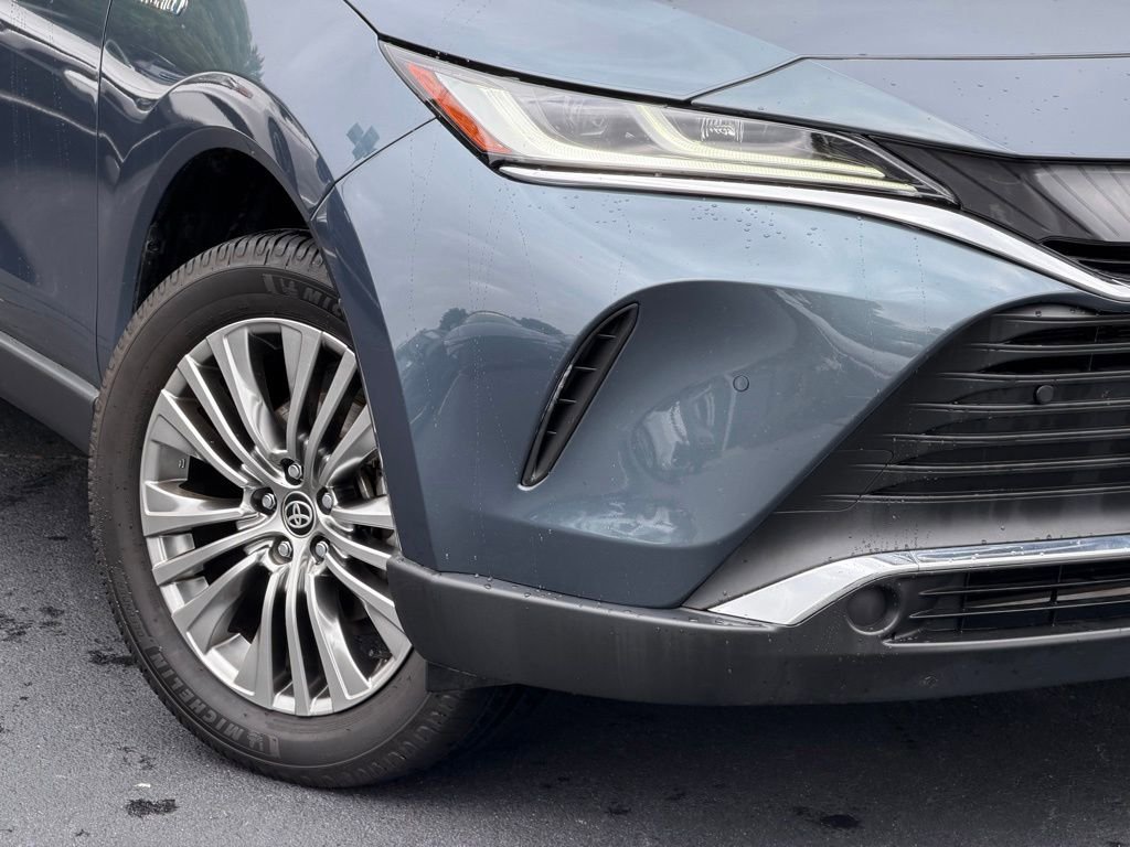 Used 2021 Toyota Venza Limited w/ Advanced Technology Package AWD/4WD image 12