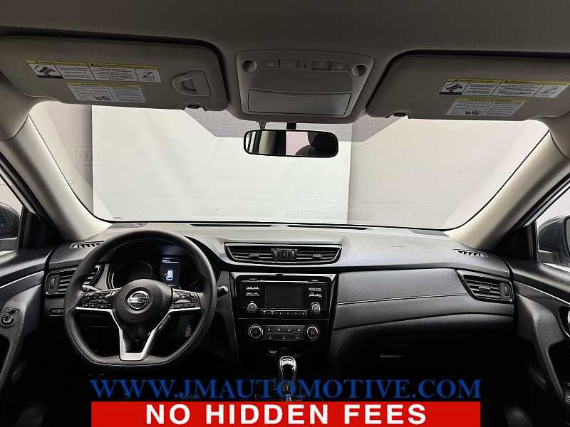 Used 2017 Nissan Rogue S w/ S Appearance Package image 11