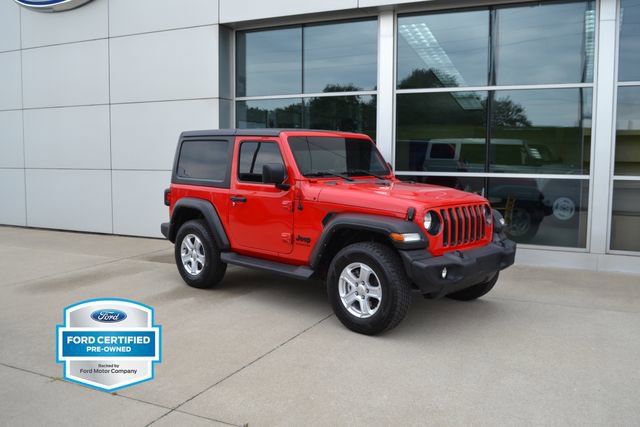 Used 2022 Jeep Wrangler Sport AWD/4WD image 2
