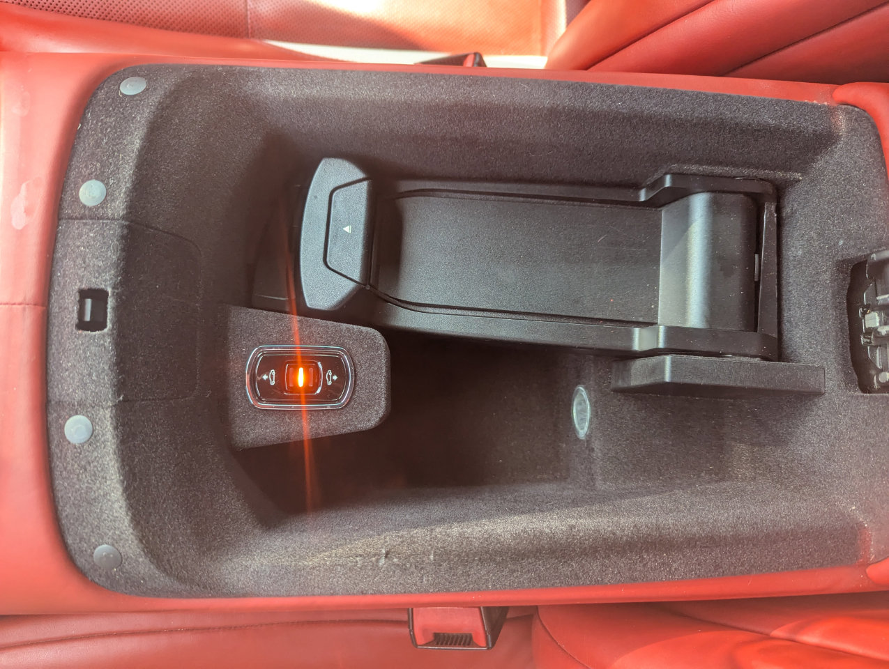 Used 2018 Rolls-Royce Dawn image 34