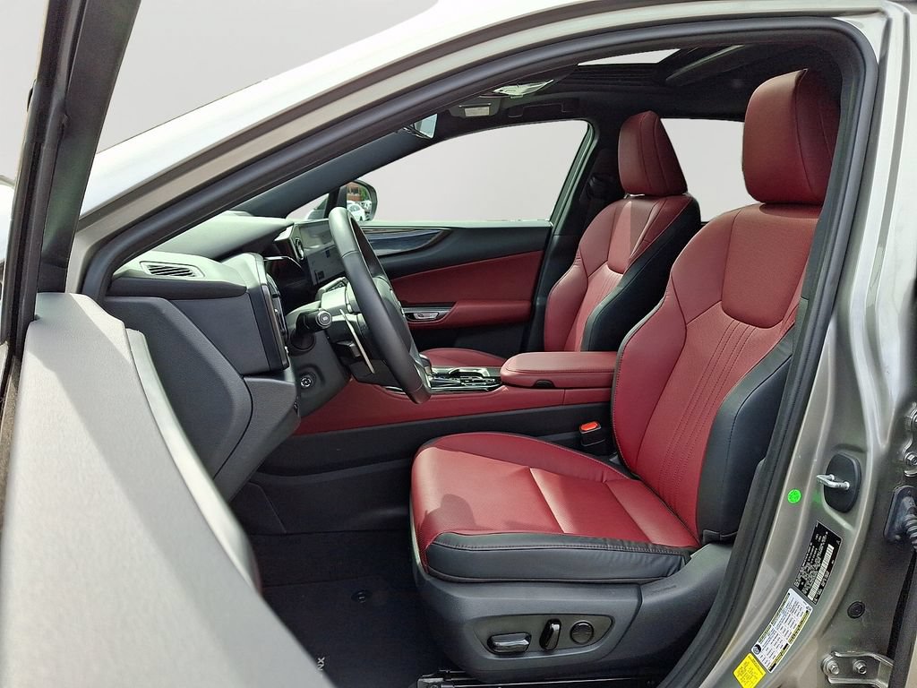 Used 2024 Lexus NX 250 FWD image 15