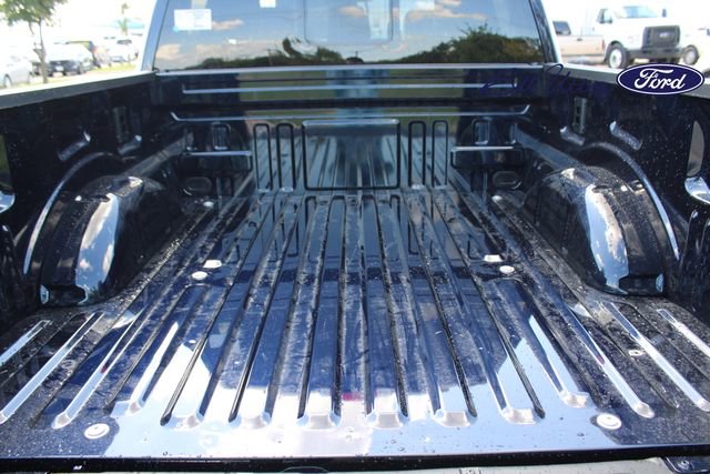 New 2025 Ford F150 Lariat w/ Equipment Group 502A High image 6