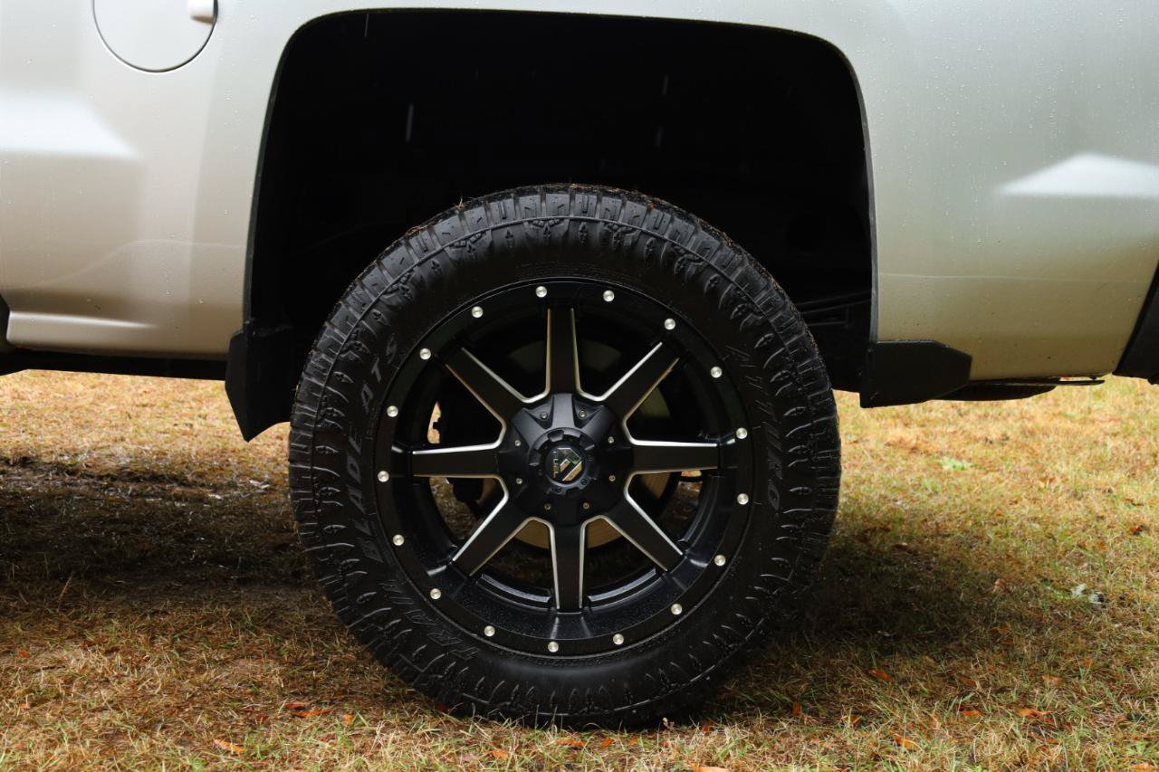 Used 2015 Chevrolet Silverado 1500 LT w/ All Star Edition AWD/4WD image 18