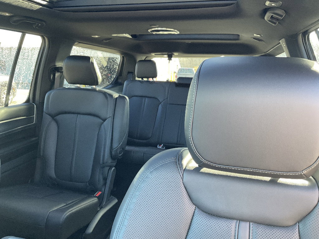 New 2026 Jeep Grand Wagoneer 4WD w/ Premium Group I image 13