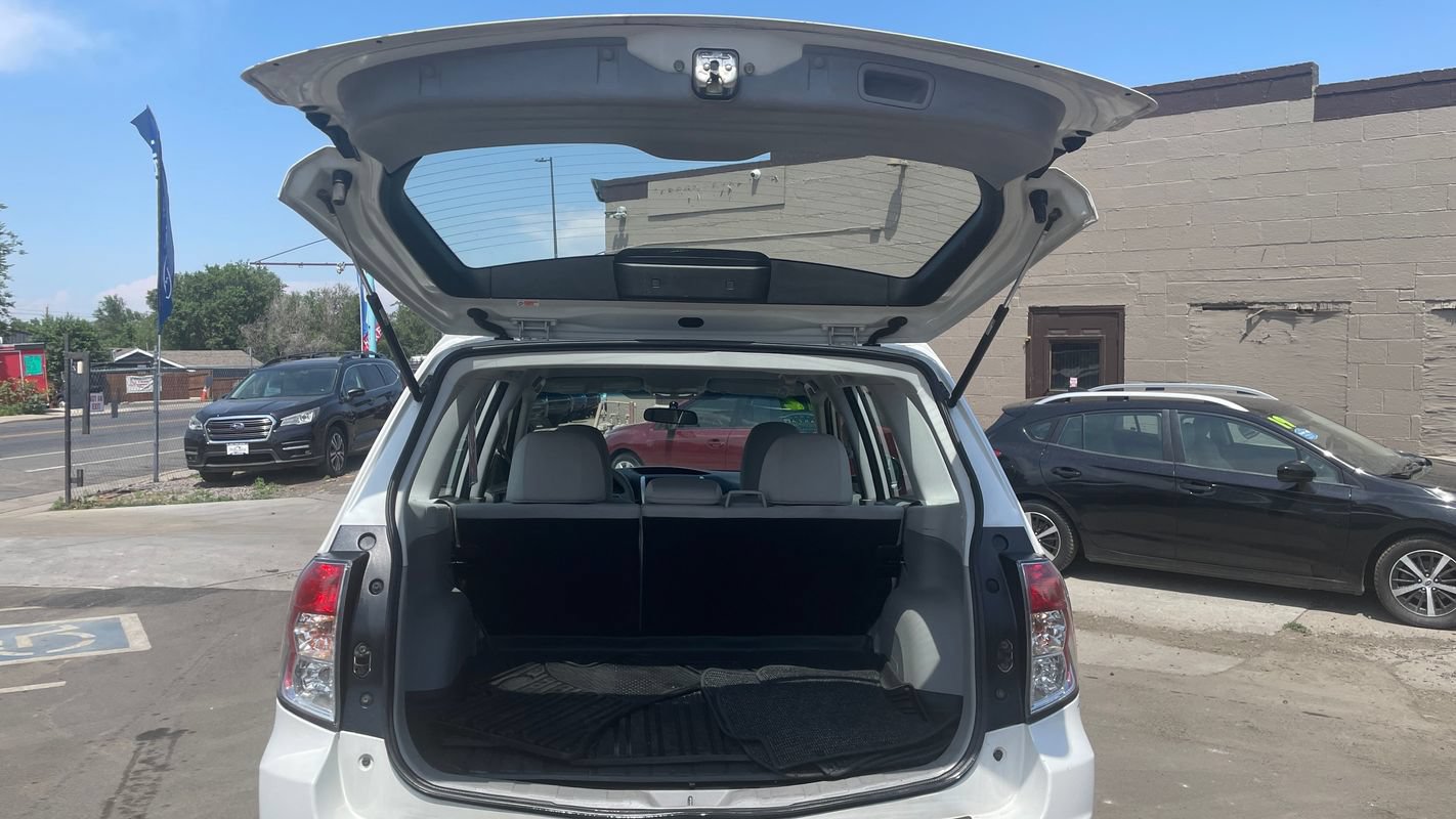 Used 2012 Subaru Forester 2.5X w/ Alloy Wheel Pkg AWD/4WD image 20