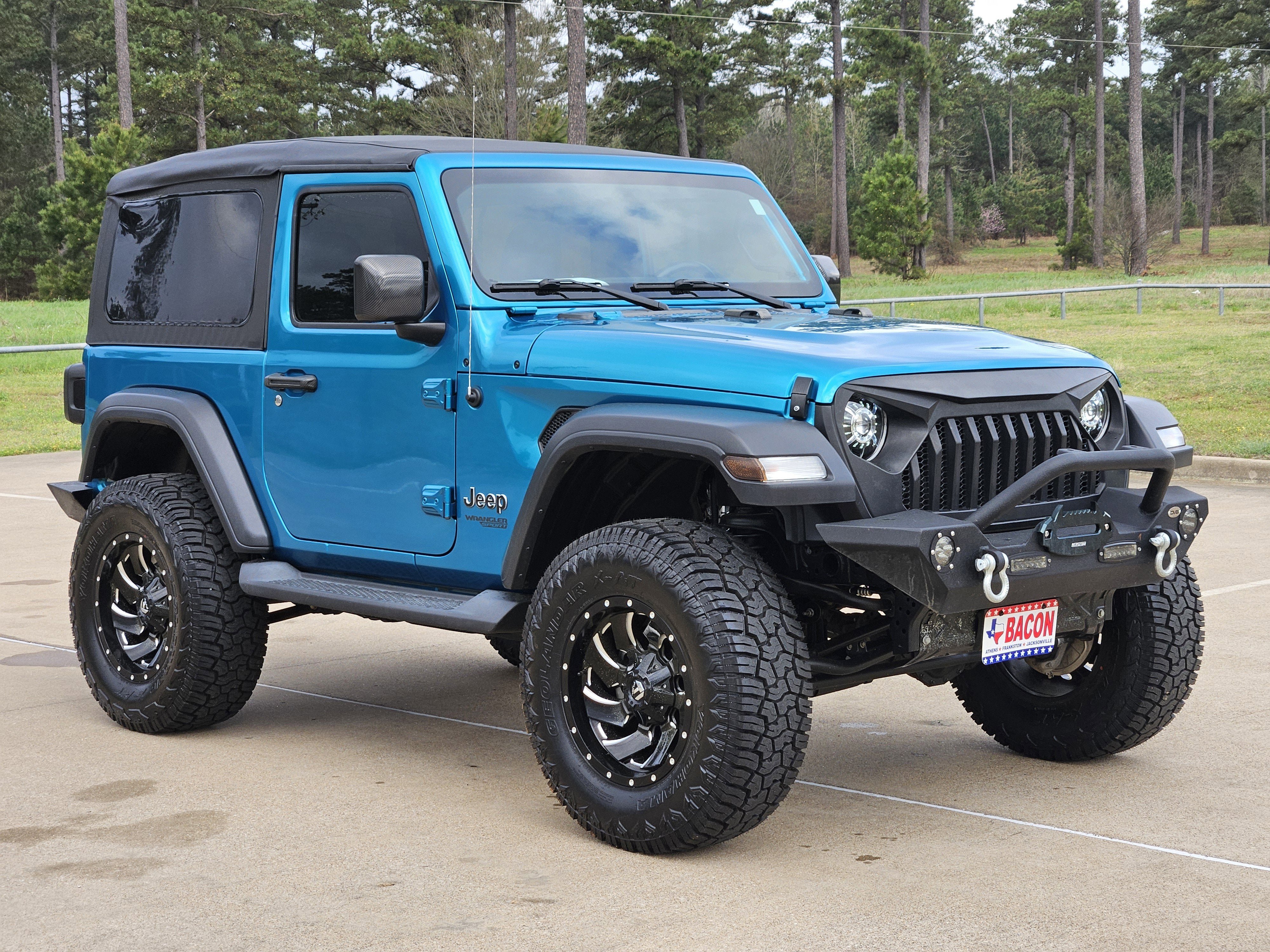 Used 2020 Jeep Wrangler Sport image 3