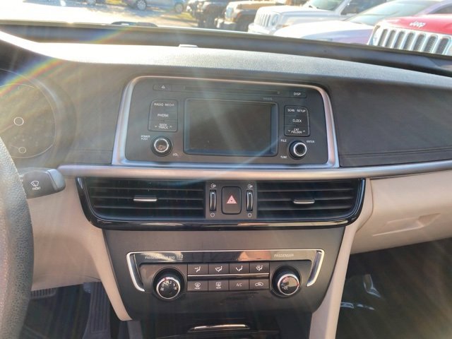 Used 2016 Kia Optima LX w/ Paint Protection Film Package image 14