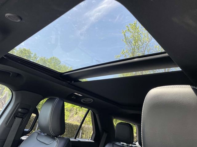 Certified 2022 Ford Explorer ST w/ Equipment Group 401A image 7