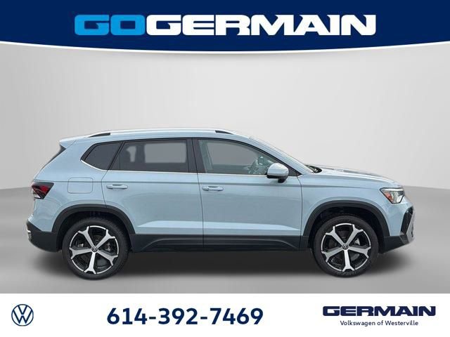 New 2026 Volkswagen Taos SEL image 7