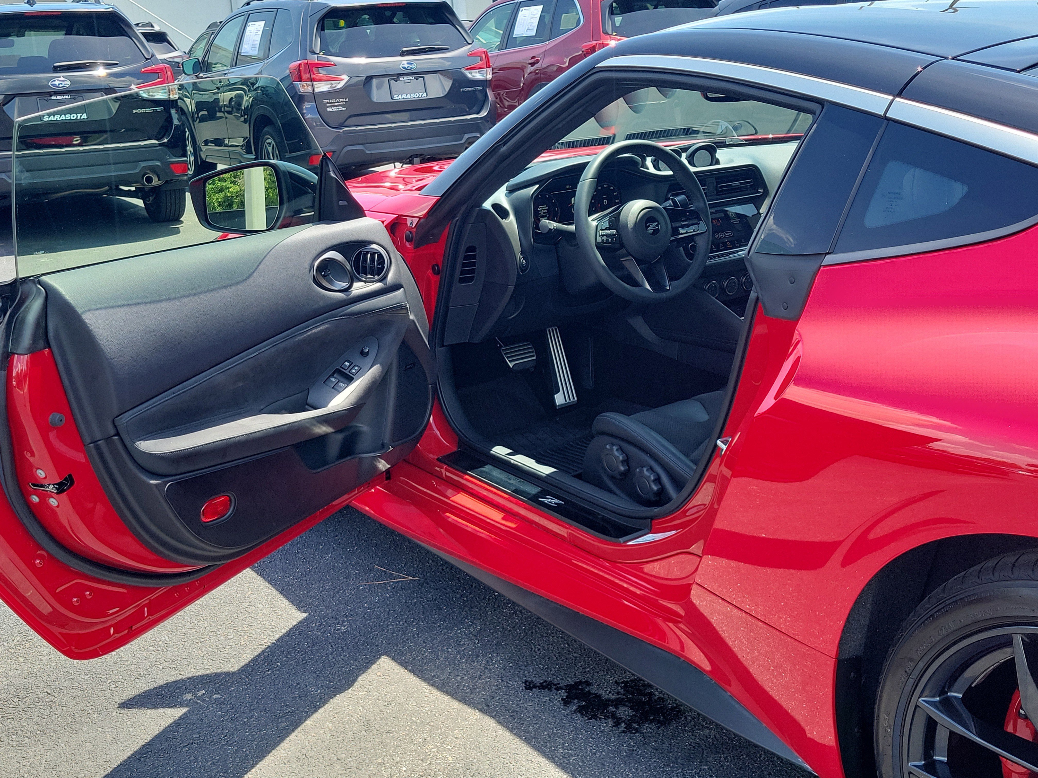 Used 2025 Nissan Z Performance w/ Floor Mat Package RWD image 13
