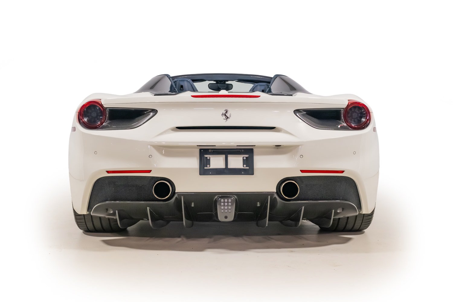 Certified 2017 Ferrari 488 Spider RWD image 14