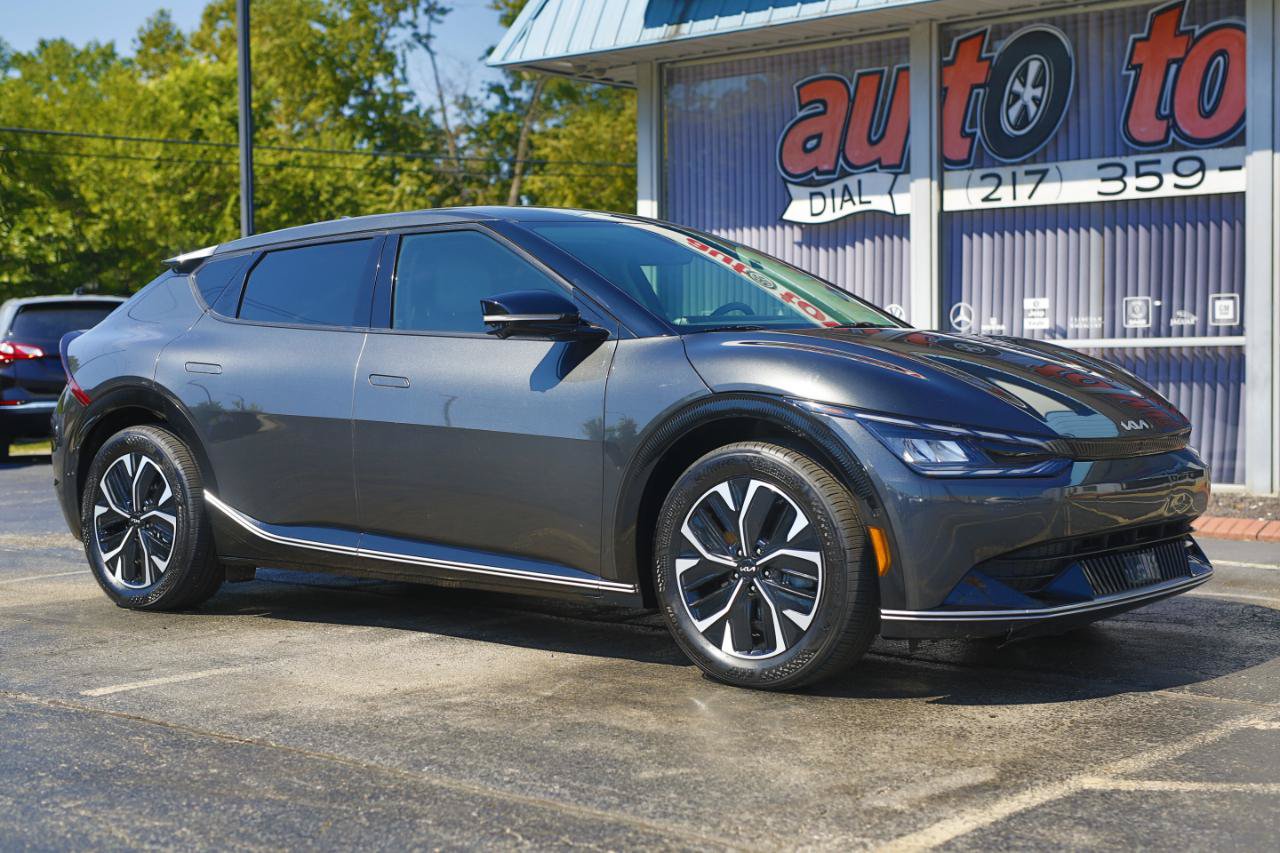 Used 2022 Kia EV6 Wind w/ Wind Technology Package AWD/4WD image 22