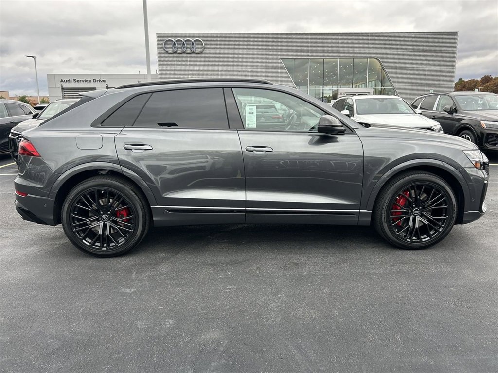 New 2026 Audi SQ8 Premium Plus image 9