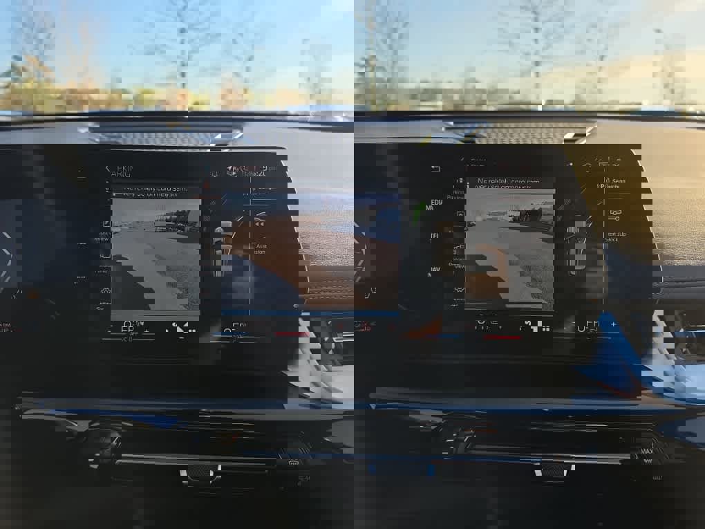 Used 2025 BMW X1 xDrive28i image 18