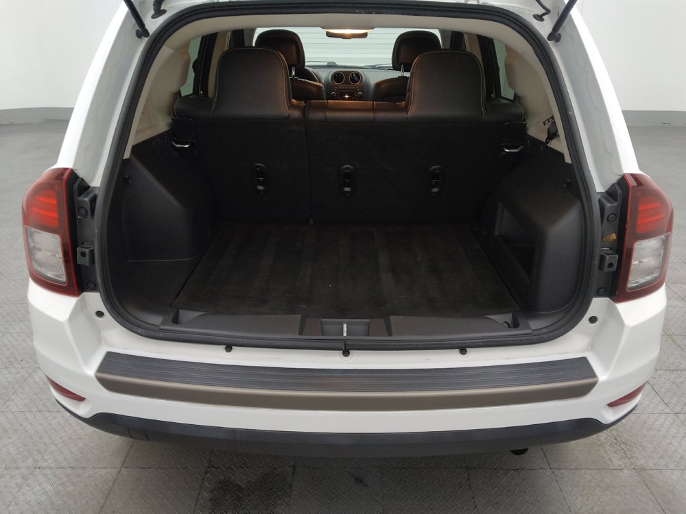 Used 2017 Jeep Compass 75th Anniversary w/ Power Value Group image 29