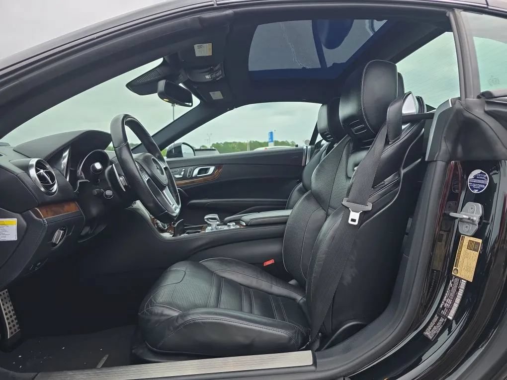 Used 2013 Mercedes-Benz SL 63 AMG image 15