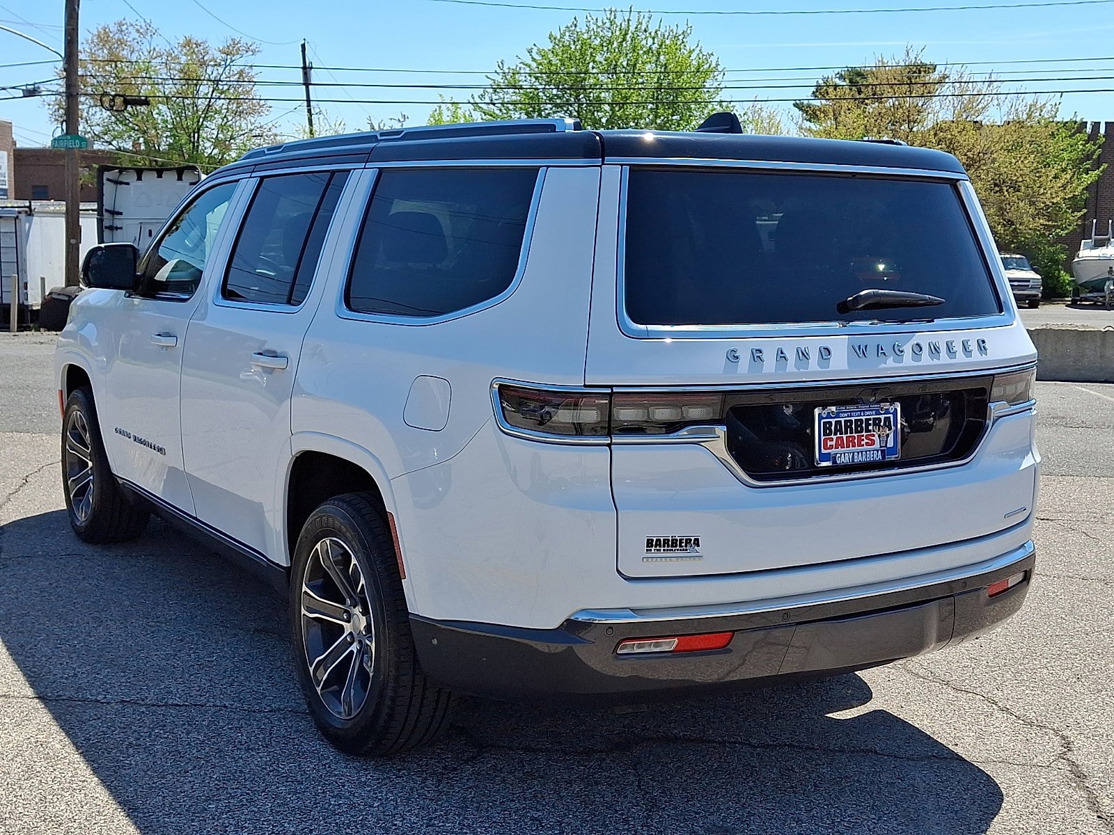 Used 2022 Jeep Grand Wagoneer Series I w/ Rear Seat Video Group 1 AWD/4WD image 4