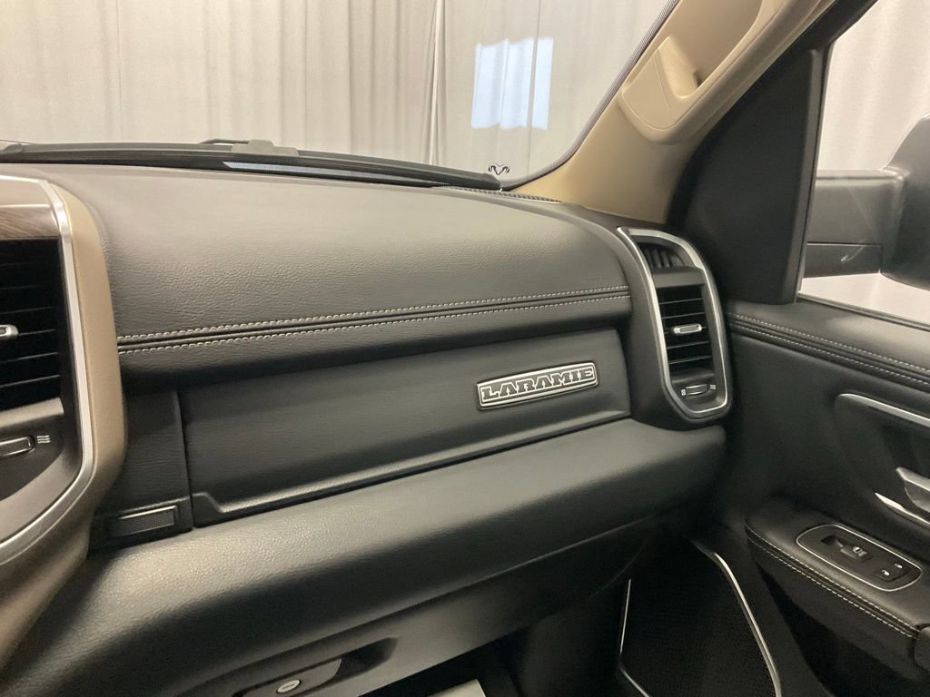 Used 2020 RAM 1500 Laramie AWD/4WD image 30