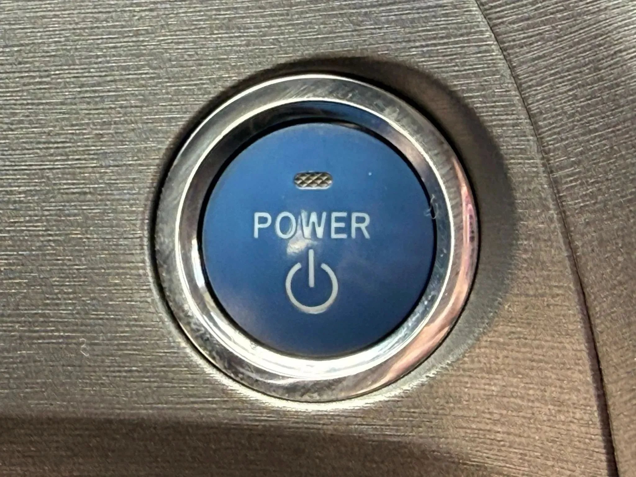 Used 2014 Toyota Prius Four FWD image 25