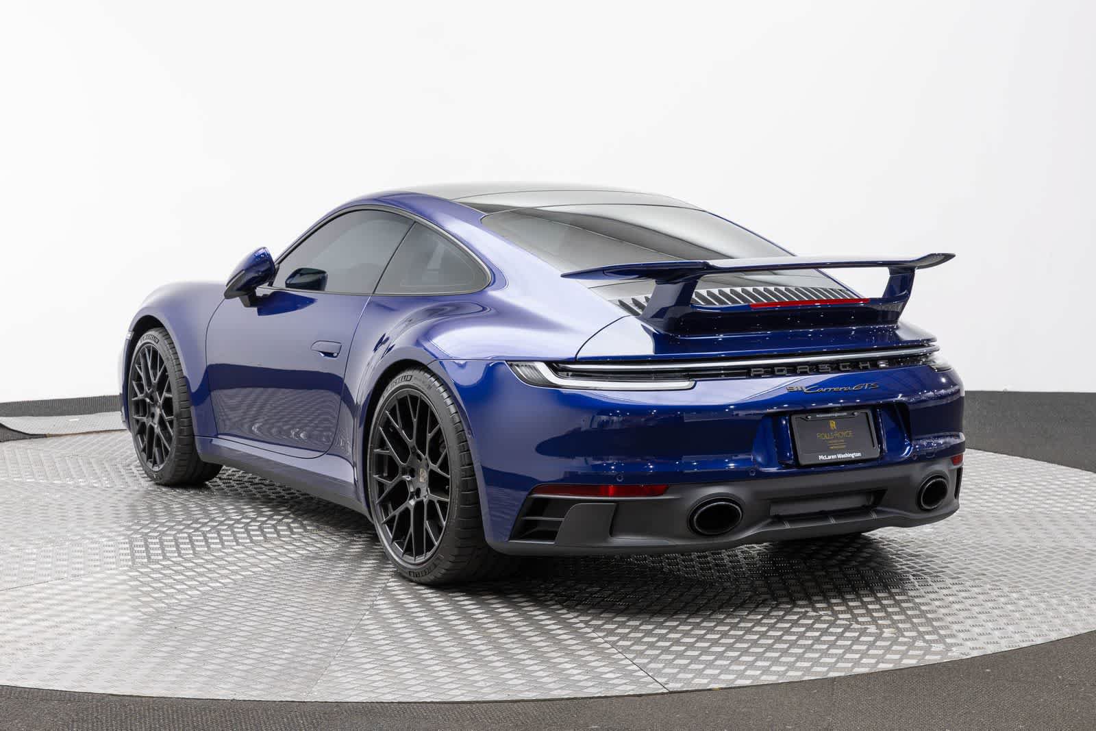 Used 2024 Porsche 911 Carrera GTS RWD image 4